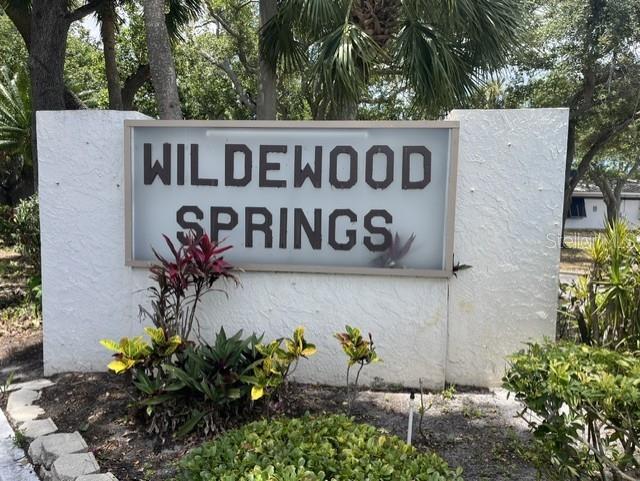 220 LAKEWOOD DR, BRADENTON, FL, 34210