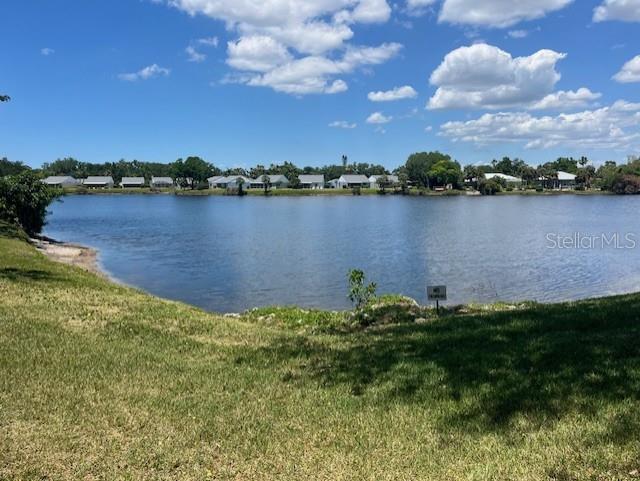220 LAKEWOOD DR, BRADENTON, FL, 34210