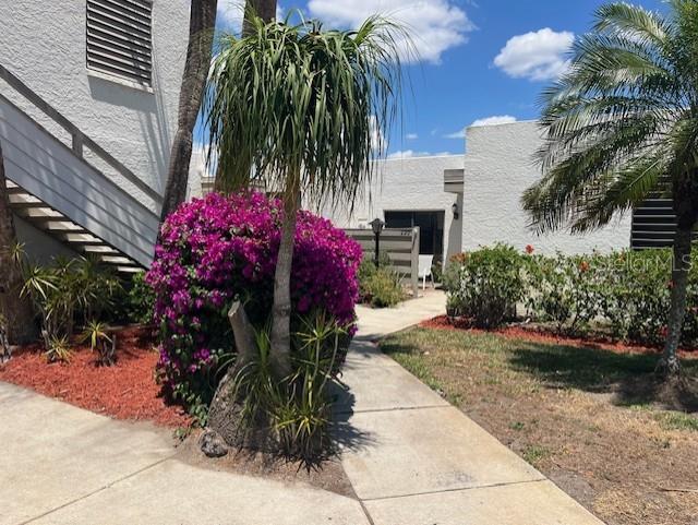 220 LAKEWOOD DR, BRADENTON, FL, 34210