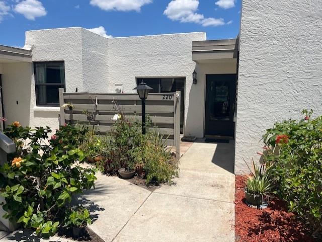 220 LAKEWOOD DR, BRADENTON, FL, 34210