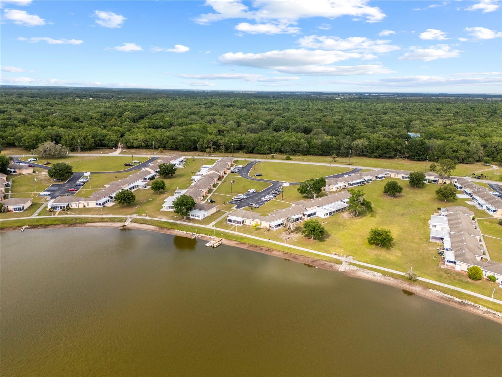 4209 CLUB CIR, LAKESHORE, FL, 33854