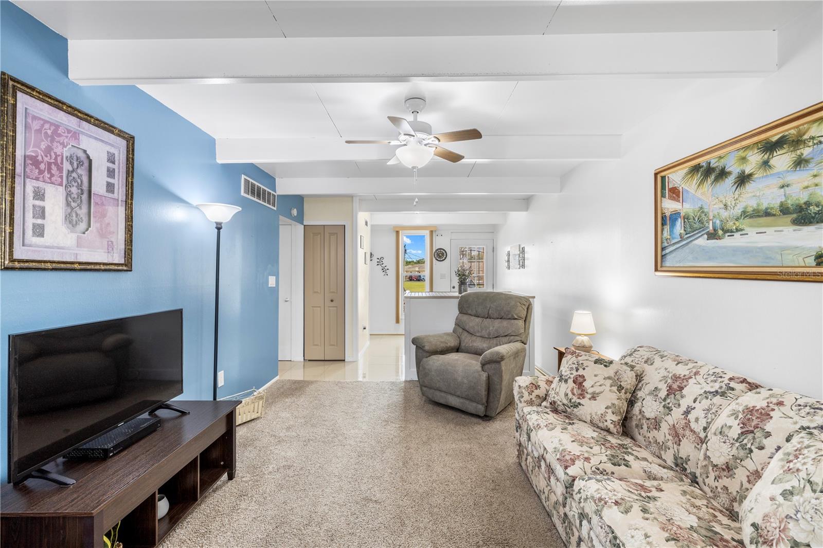 4209 CLUB CIR, LAKESHORE, FL, 33854