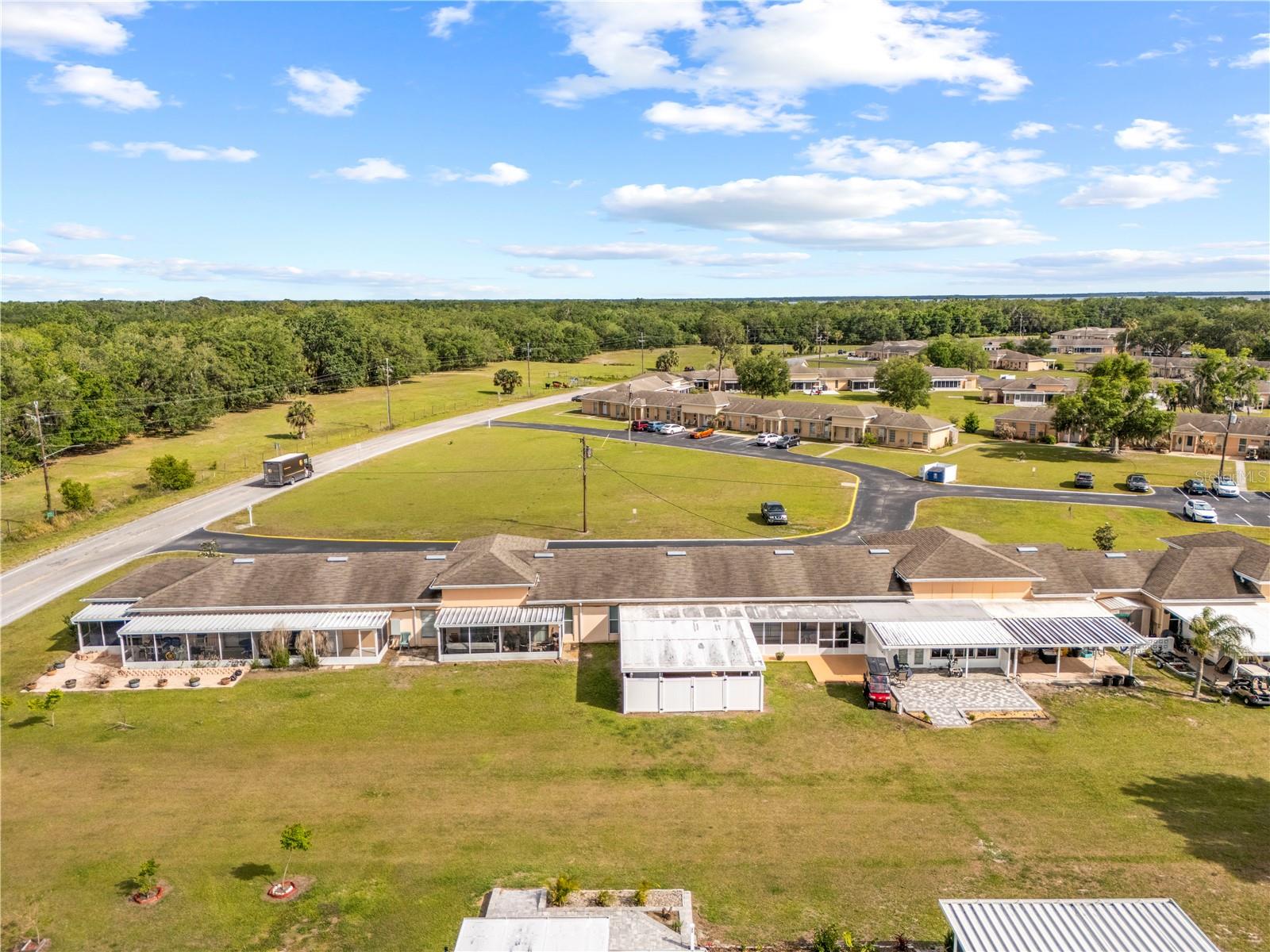 4209 CLUB CIR, LAKESHORE, FL, 33854