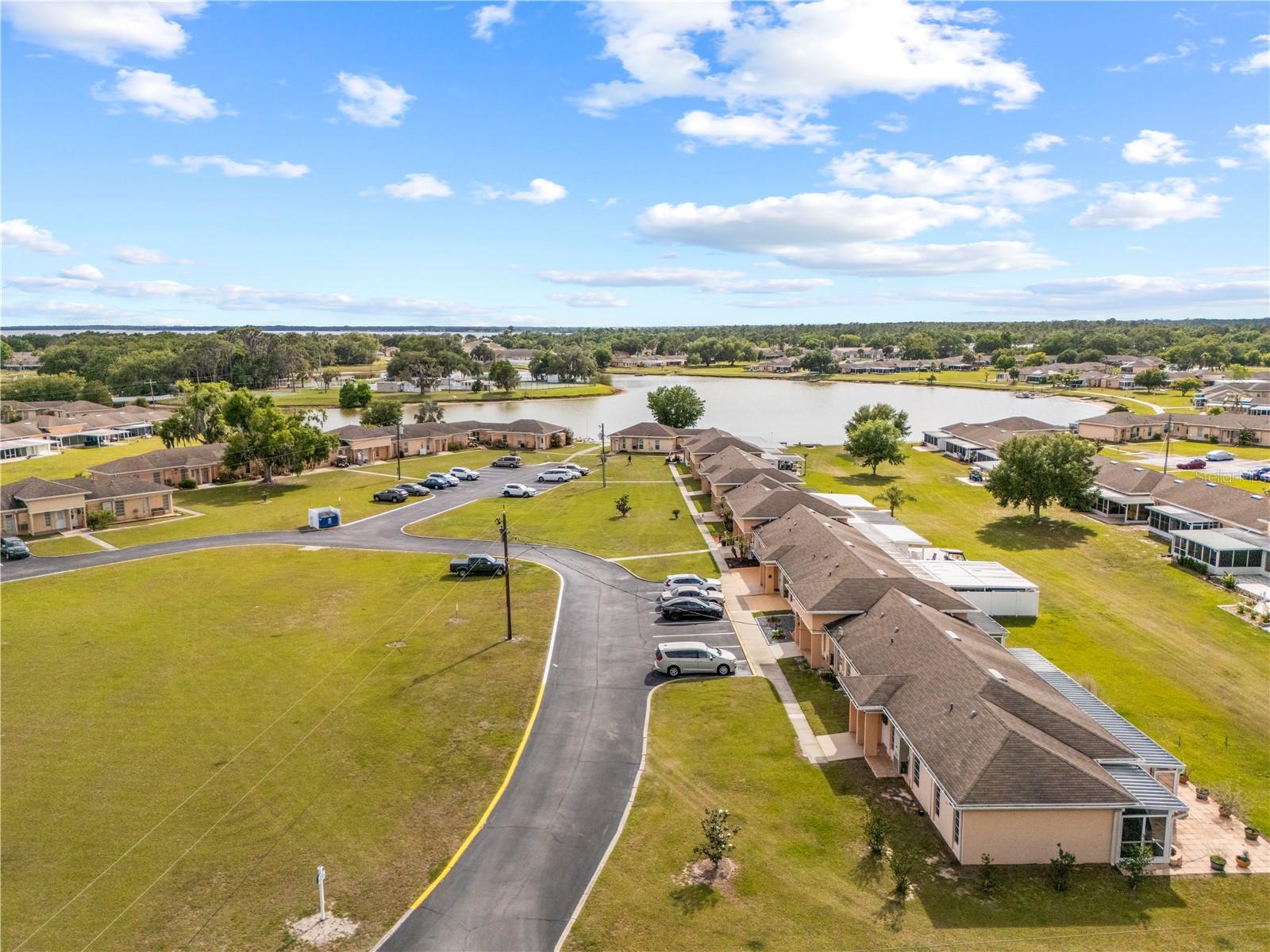 4209 CLUB CIR, LAKESHORE, FL, 33854