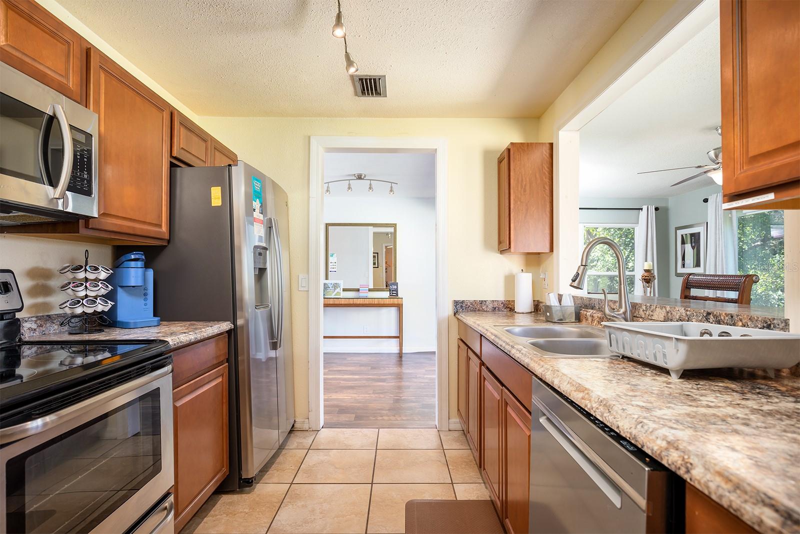 1390 W PORTILLO DR, DELTONA, FL, 32725