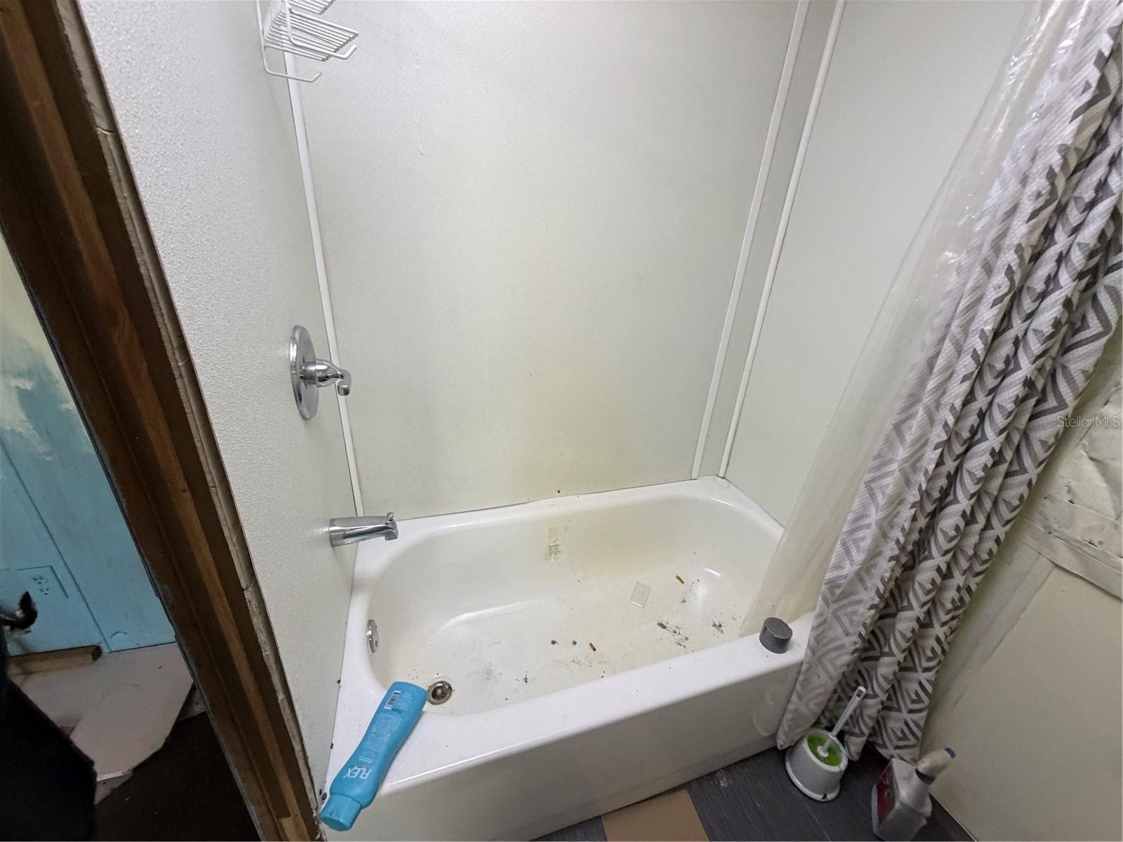 112 IVANHOE DR, SATSUMA, FL, 32189