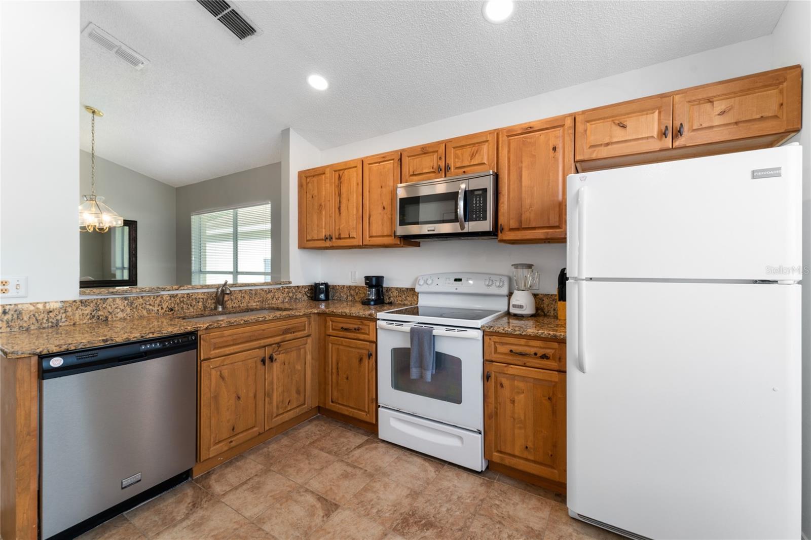 125 ALLISON AVE, DAVENPORT, FL, 33897