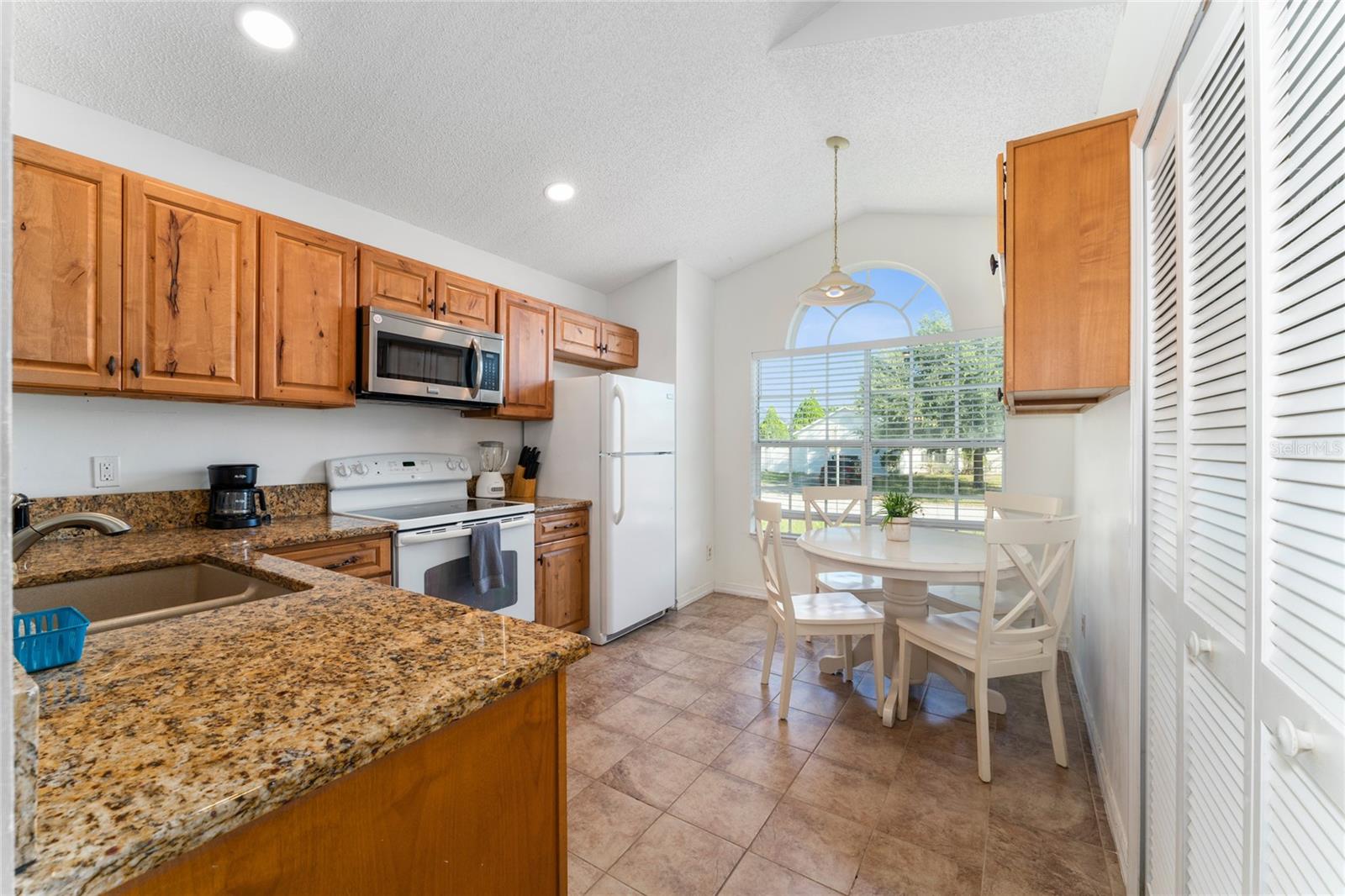 125 ALLISON AVE, DAVENPORT, FL, 33897