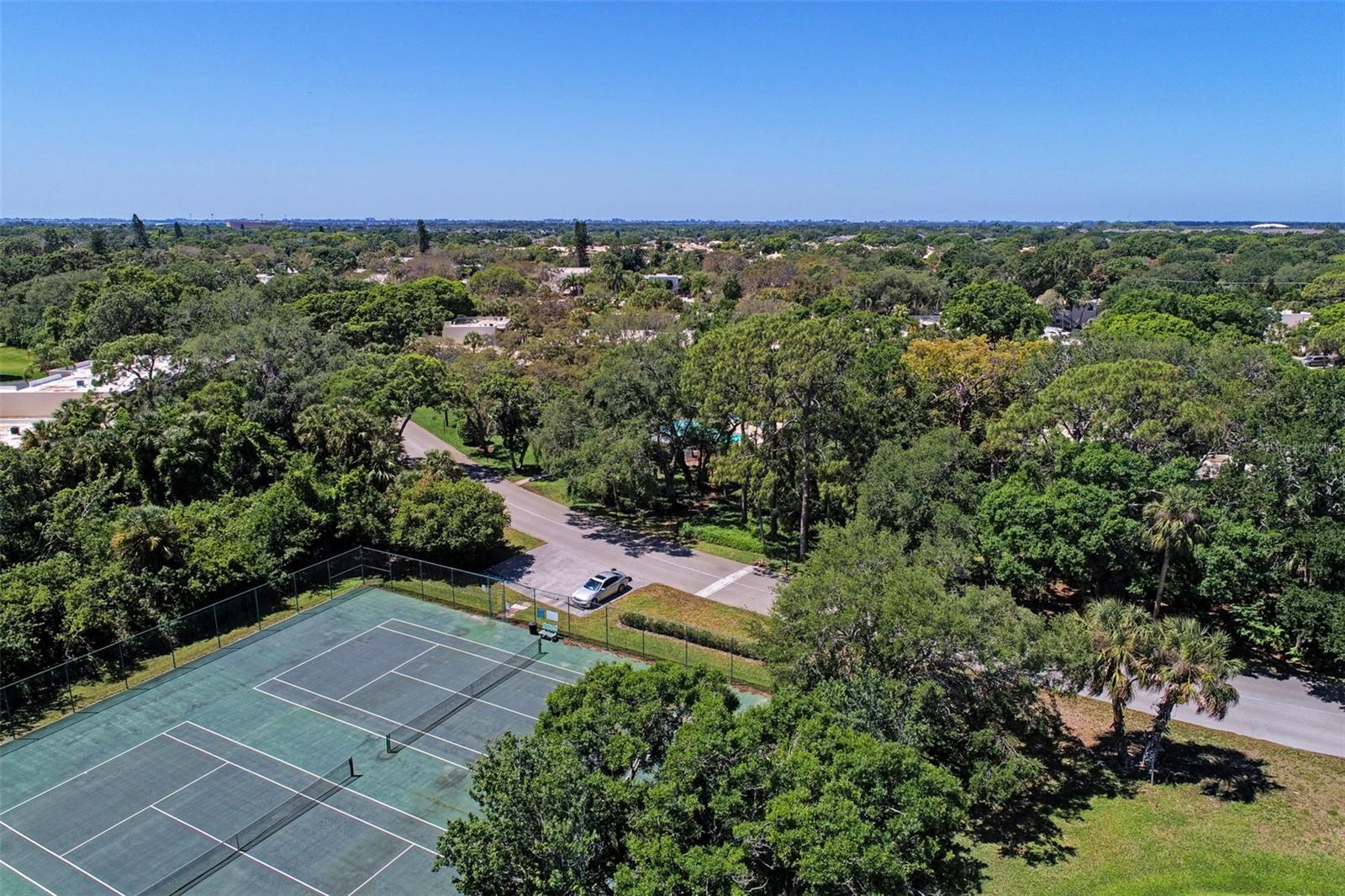 567 LAKESIDE DR #567, BRADENTON, FL, 34210