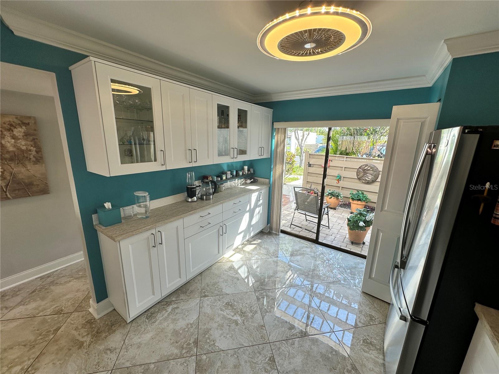 567 LAKESIDE DR #567, BRADENTON, FL, 34210