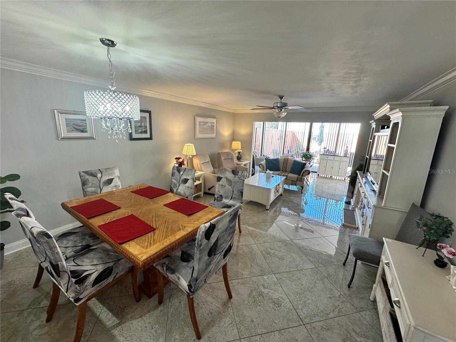 567 LAKESIDE DR #567, BRADENTON, FL, 34210