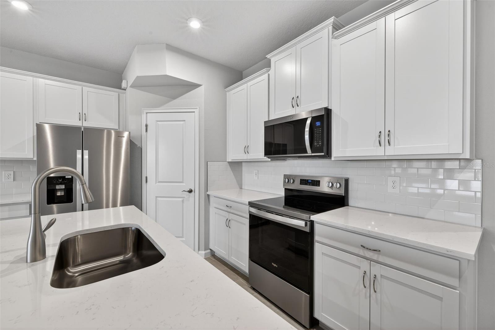 9179 AURELIA AVE, PARRISH, FL, 34219