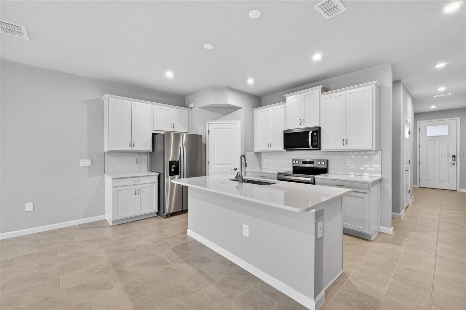 9179 AURELIA AVE, PARRISH, FL, 34219