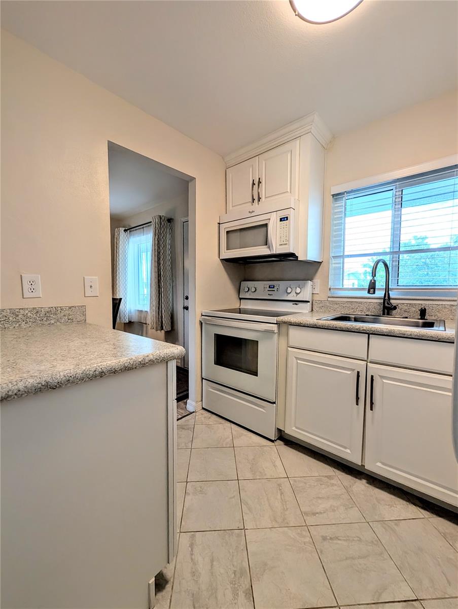 5949 EASY ST #I36, BRADENTON, FL, 34207