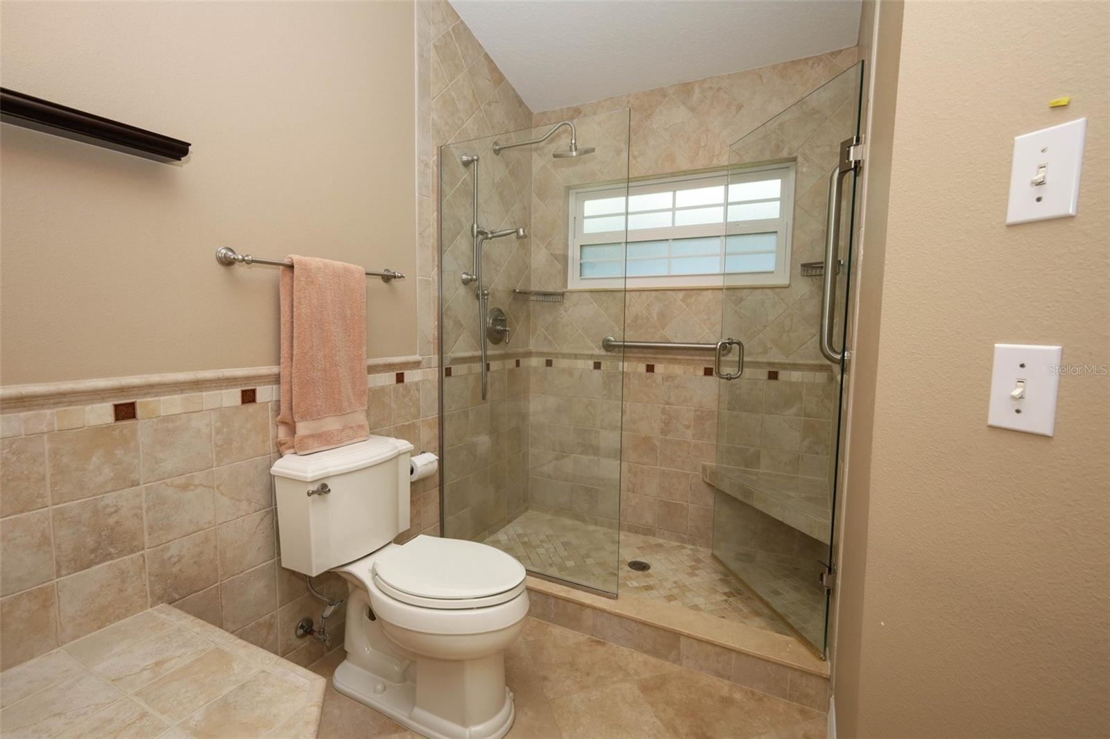 3946 VILLAS GREEN CIR, LONGWOOD, FL, 32779