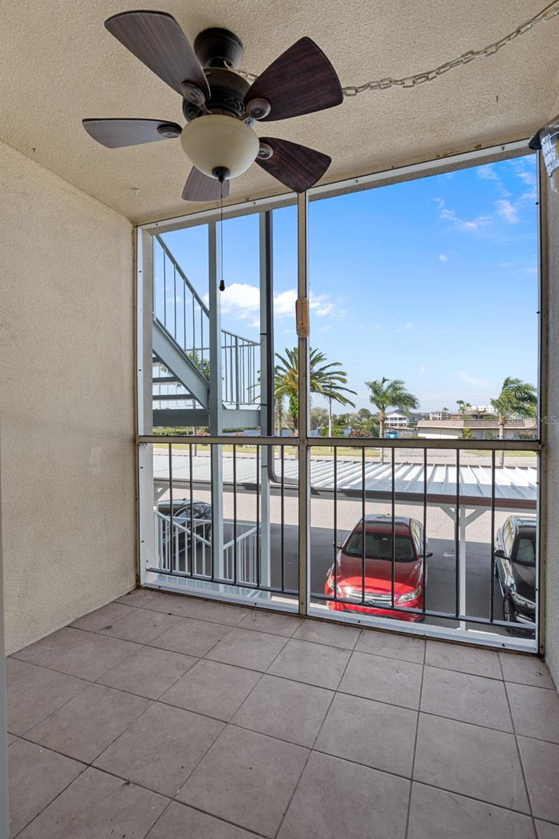 4660 MARINE PKWY #206, NEW PORT RICHEY, FL, 34652