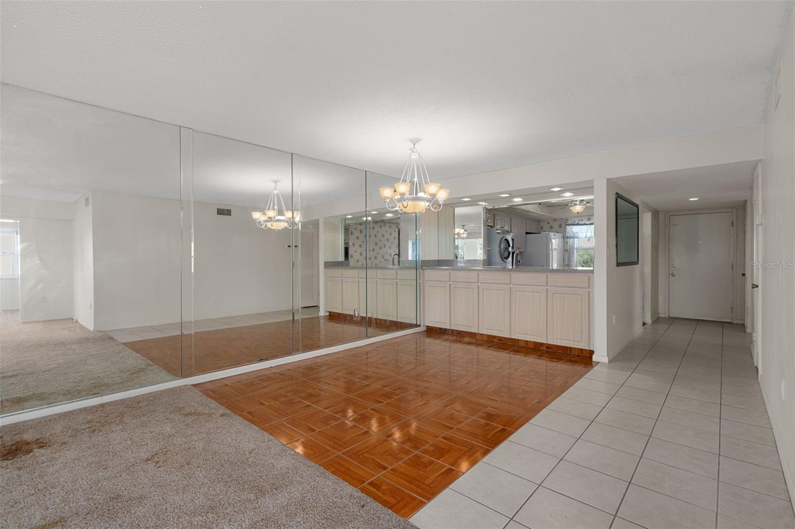 4660 MARINE PKWY #206, NEW PORT RICHEY, FL, 34652