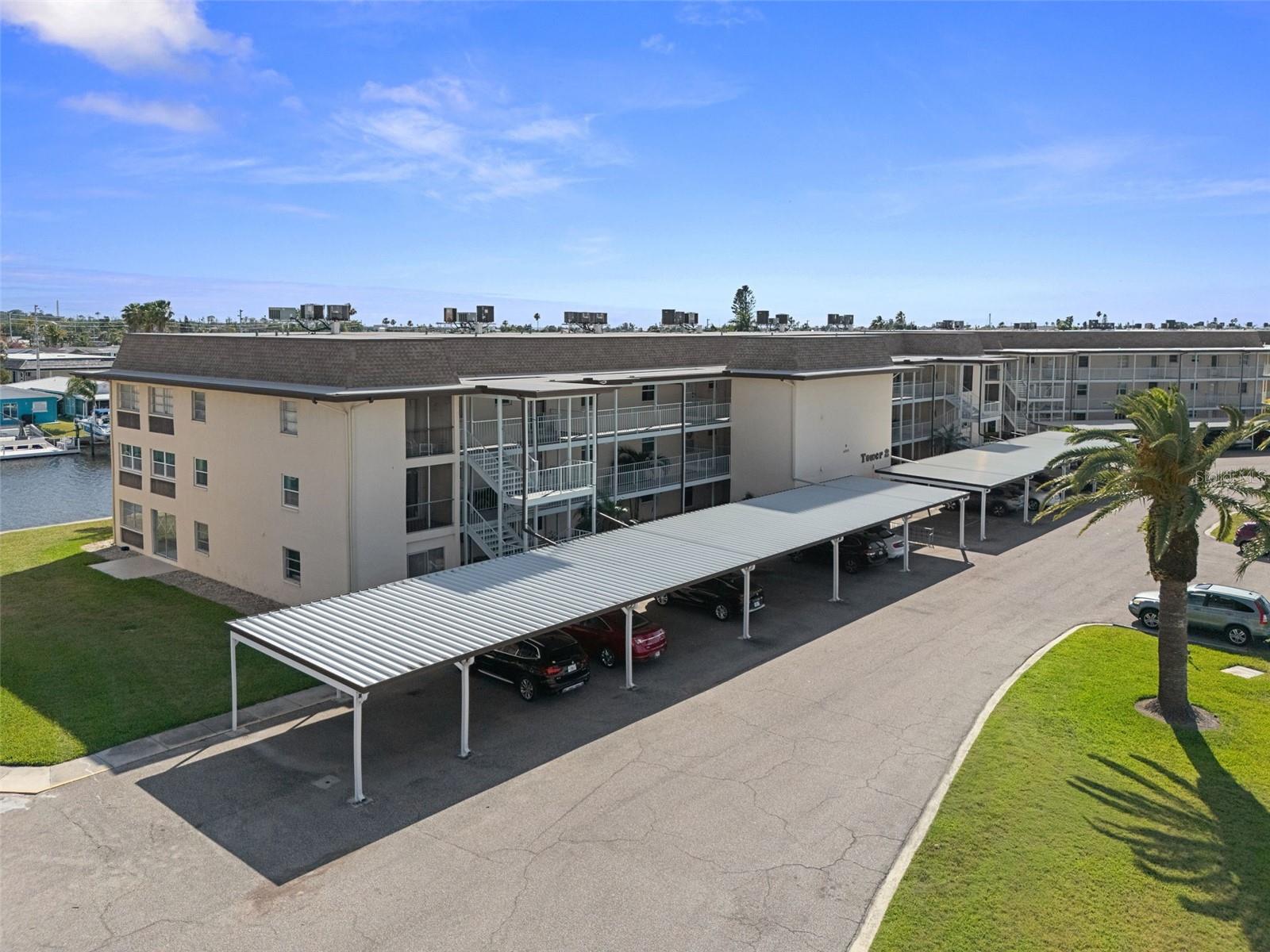 4660 MARINE PKWY #206, NEW PORT RICHEY, FL, 34652