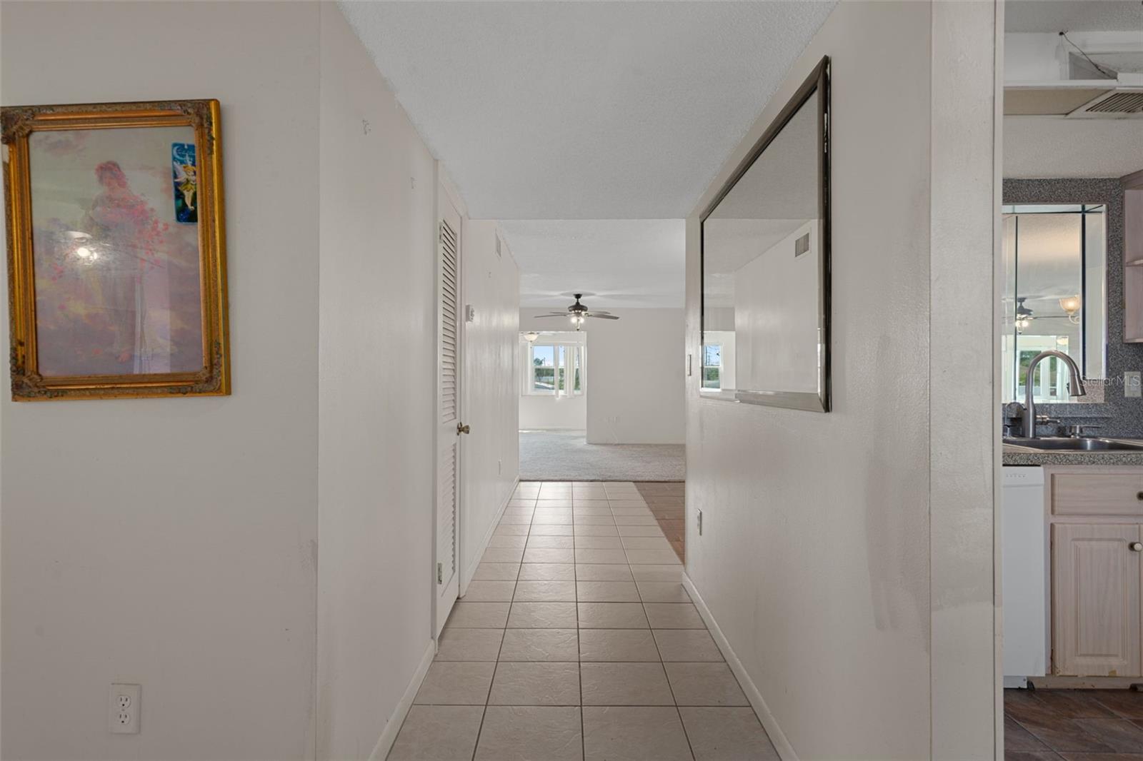 4660 MARINE PKWY #206, NEW PORT RICHEY, FL, 34652