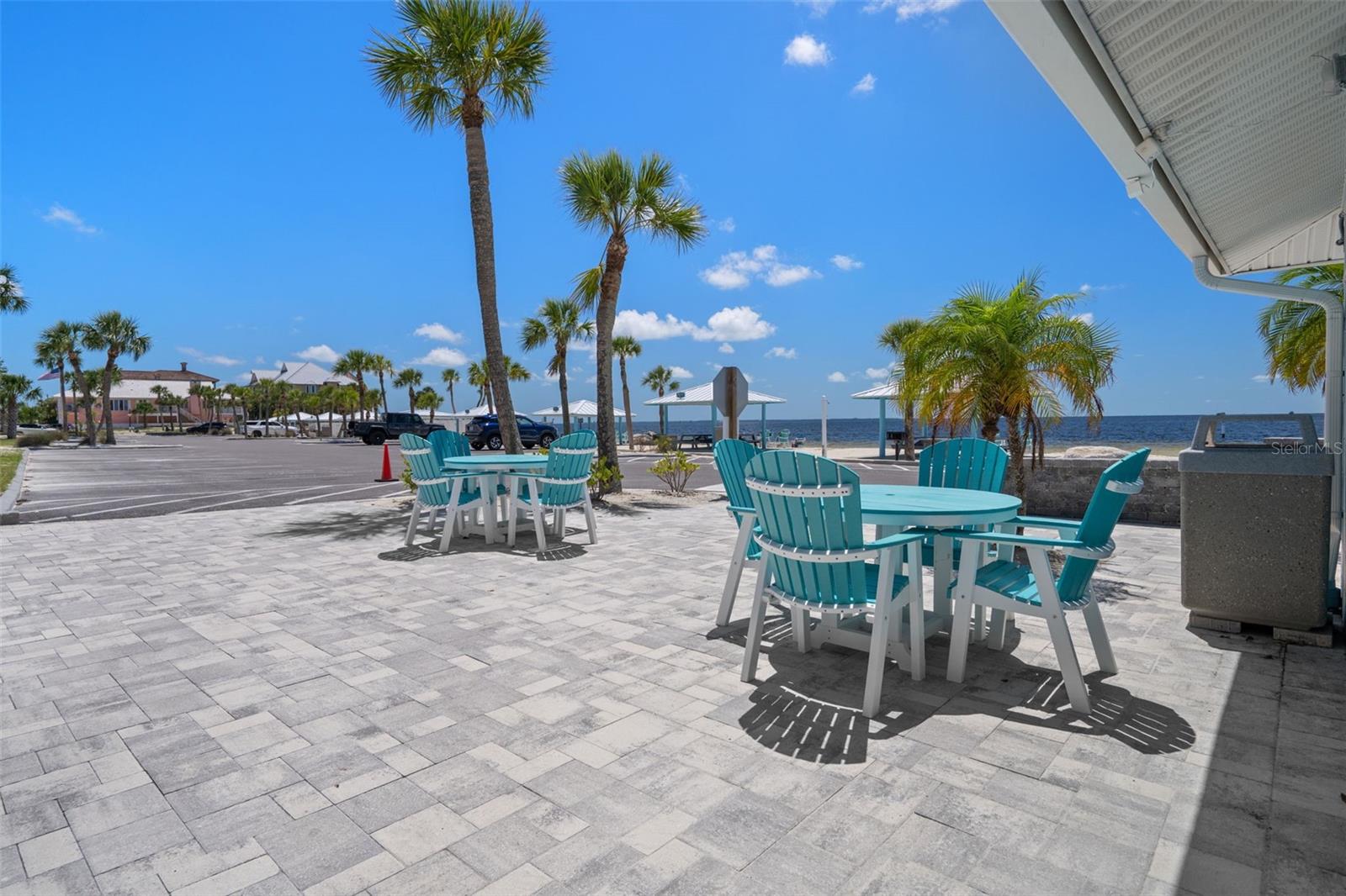 4660 MARINE PKWY #206, NEW PORT RICHEY, FL, 34652