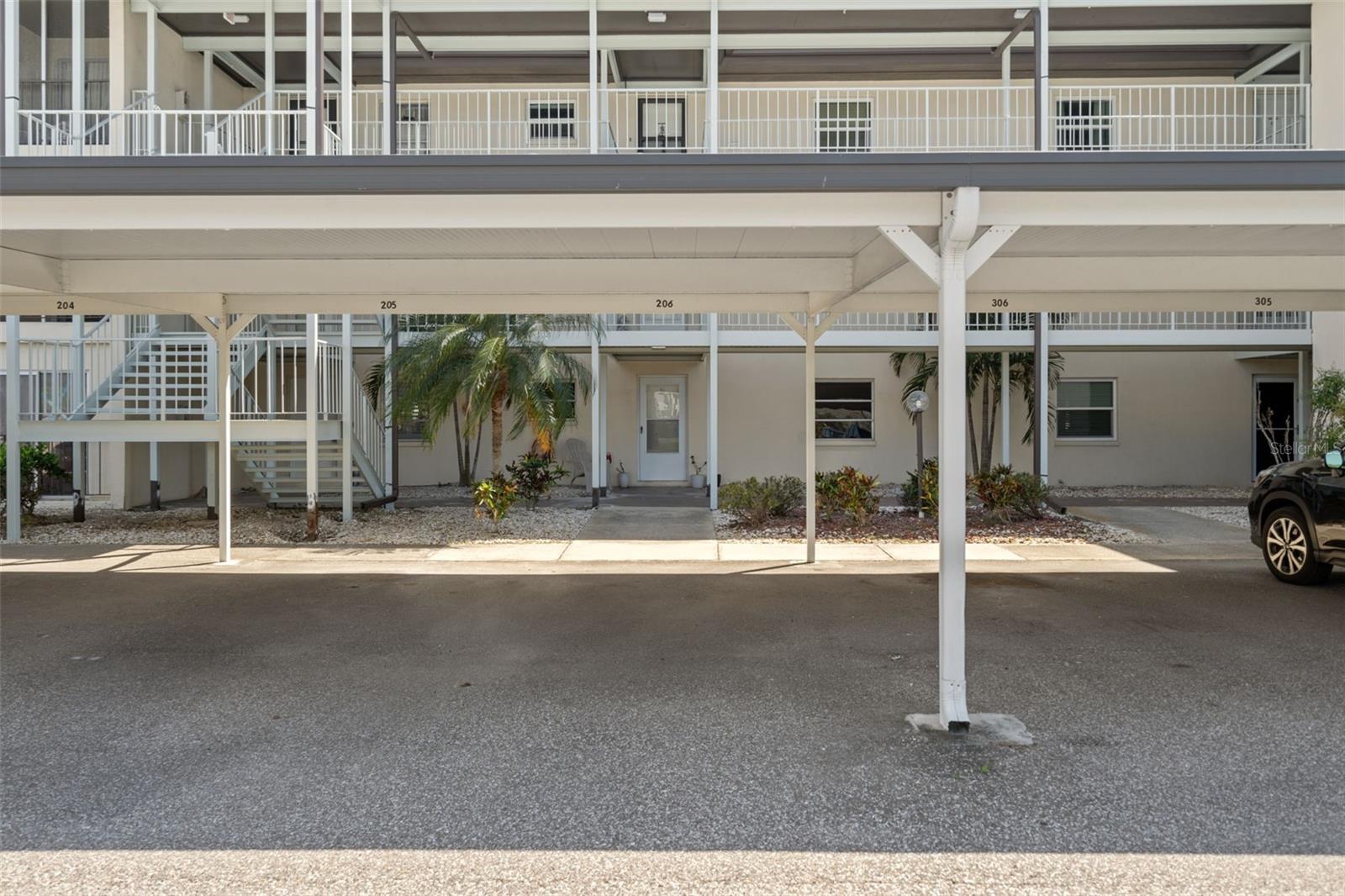 4660 MARINE PKWY #206, NEW PORT RICHEY, FL, 34652