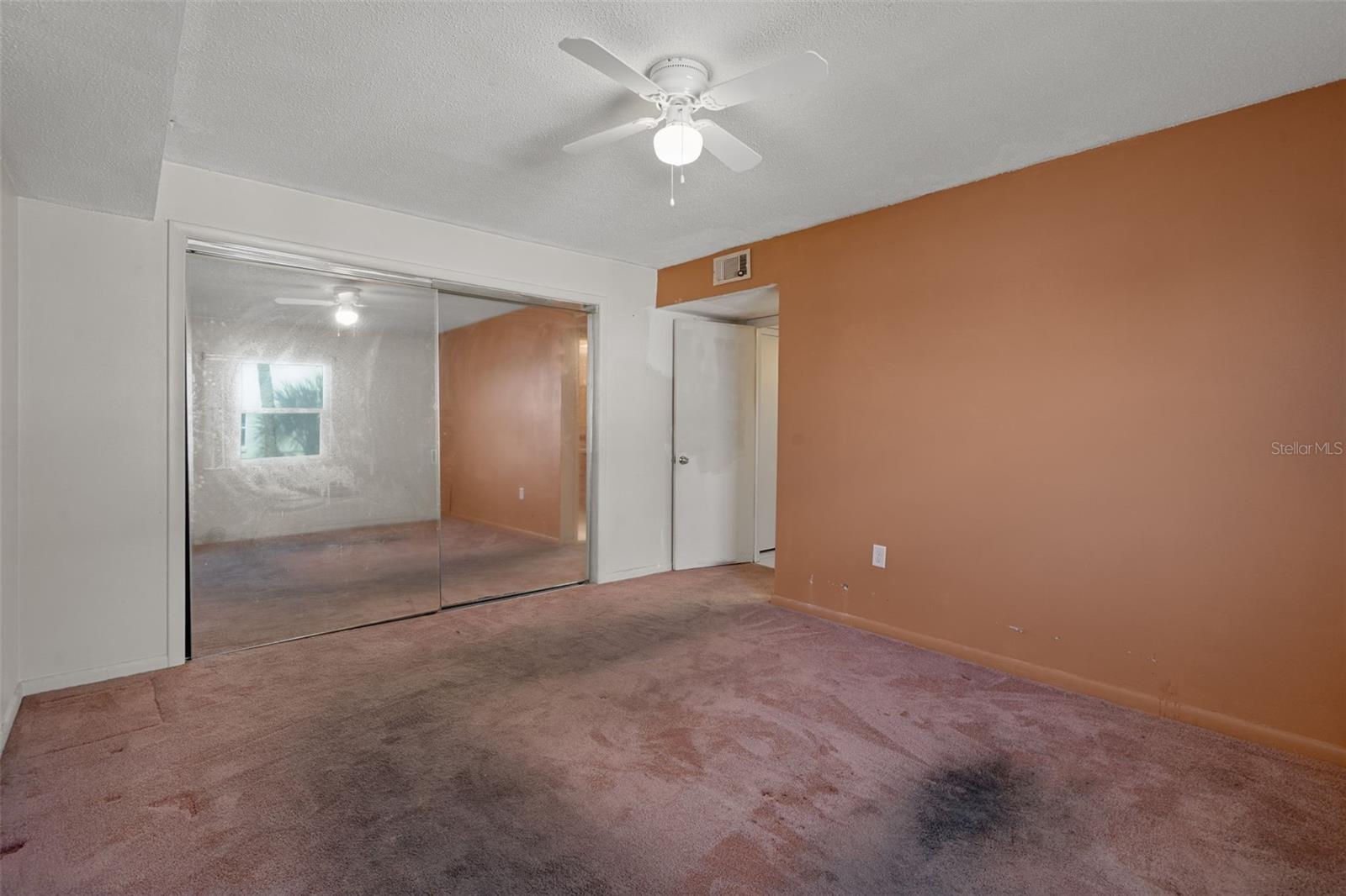 4660 MARINE PKWY #206, NEW PORT RICHEY, FL, 34652