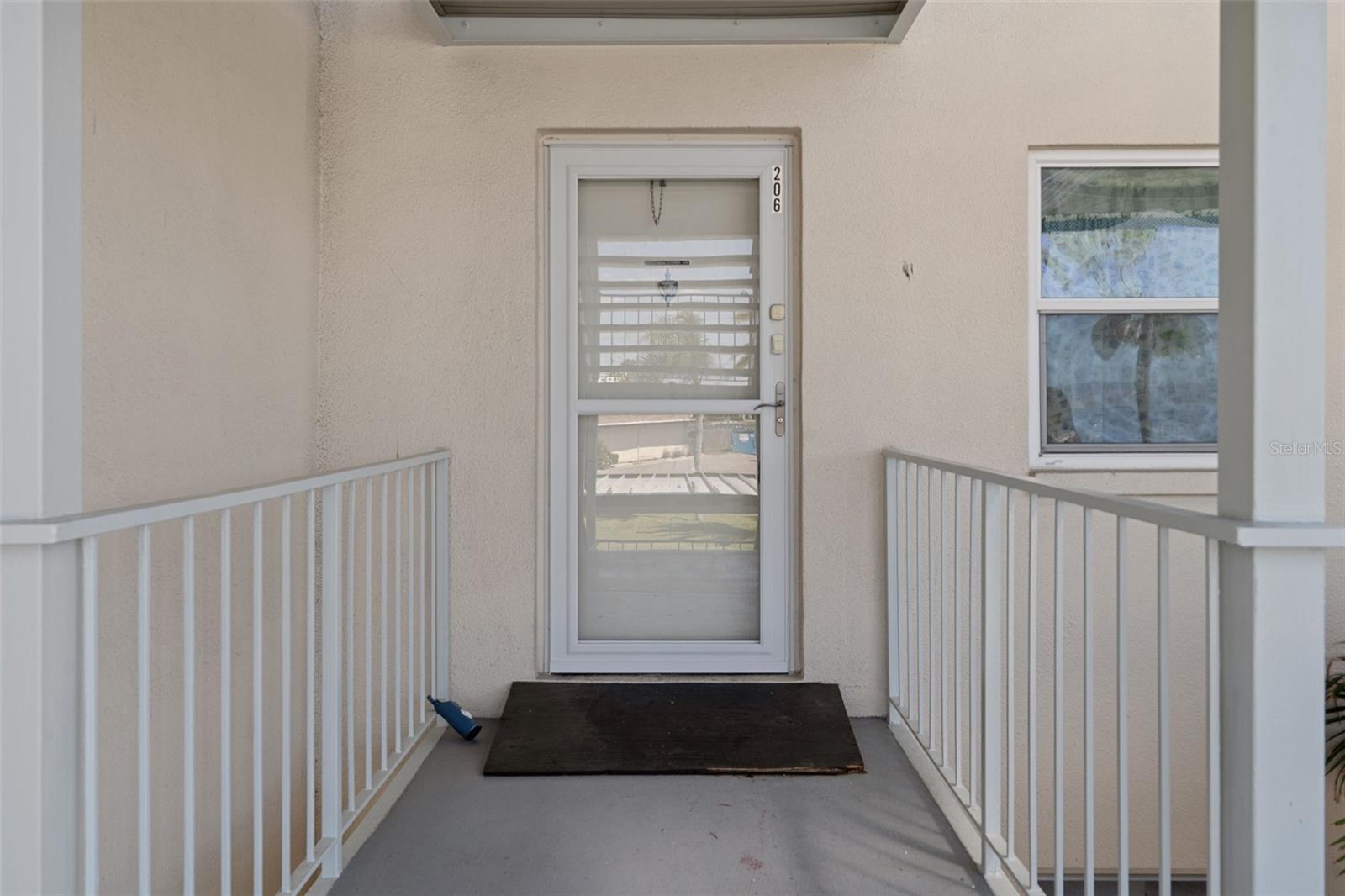 4660 MARINE PKWY #206, NEW PORT RICHEY, FL, 34652