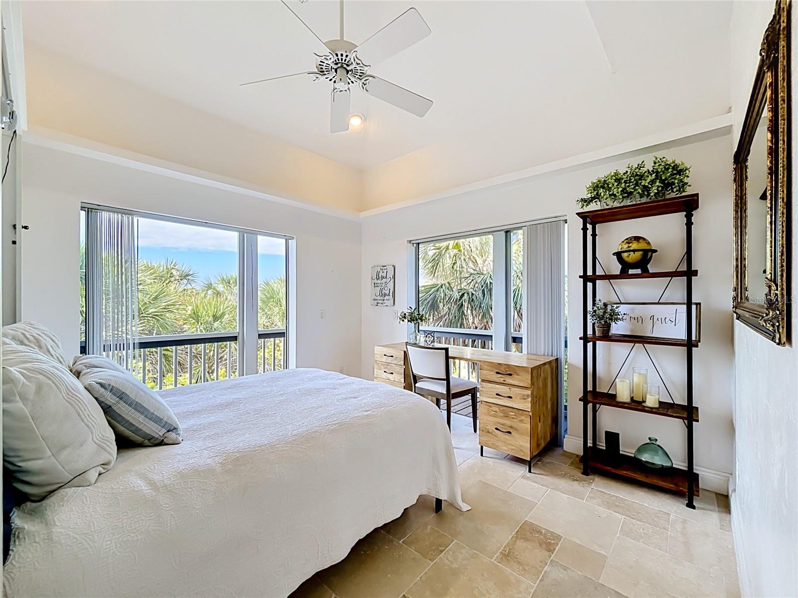 39 BAYSHORE CIR, PLACIDA, FL, 33946