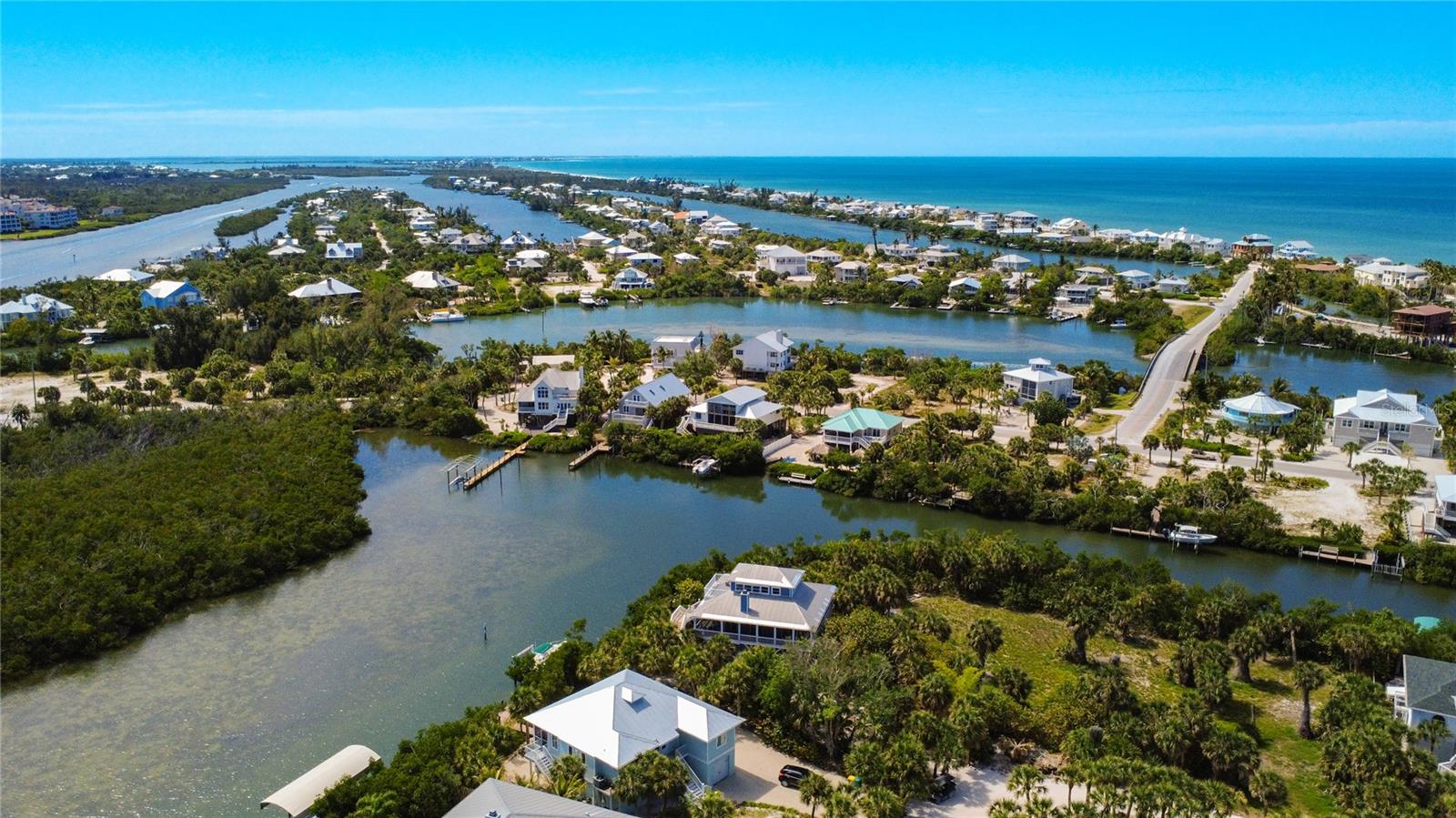 39 BAYSHORE CIR, PLACIDA, FL, 33946