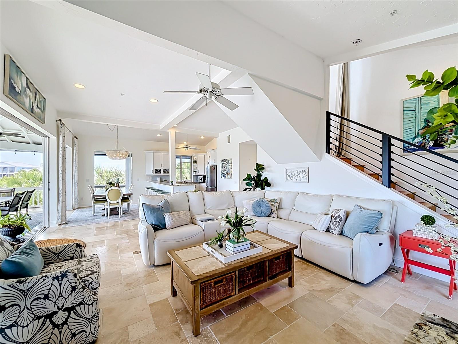 39 BAYSHORE CIR, PLACIDA, FL, 33946