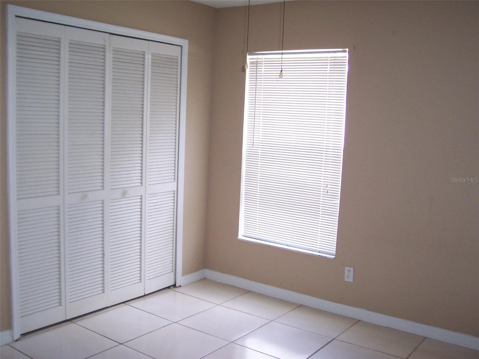 982 LITTLE CREEK RD, ORLANDO, FL, 32825