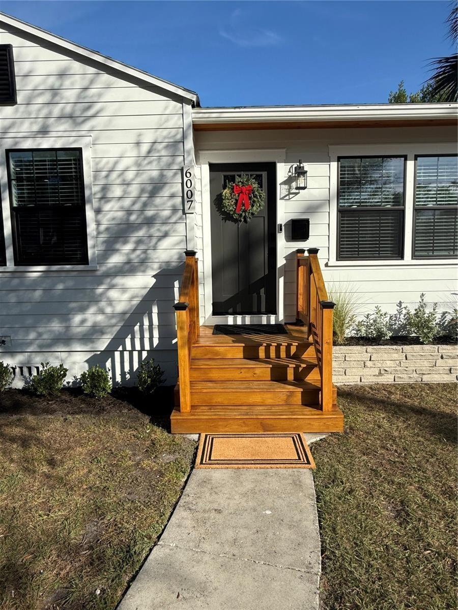 6007 N CENTRAL AVE, TAMPA, FL, 33604