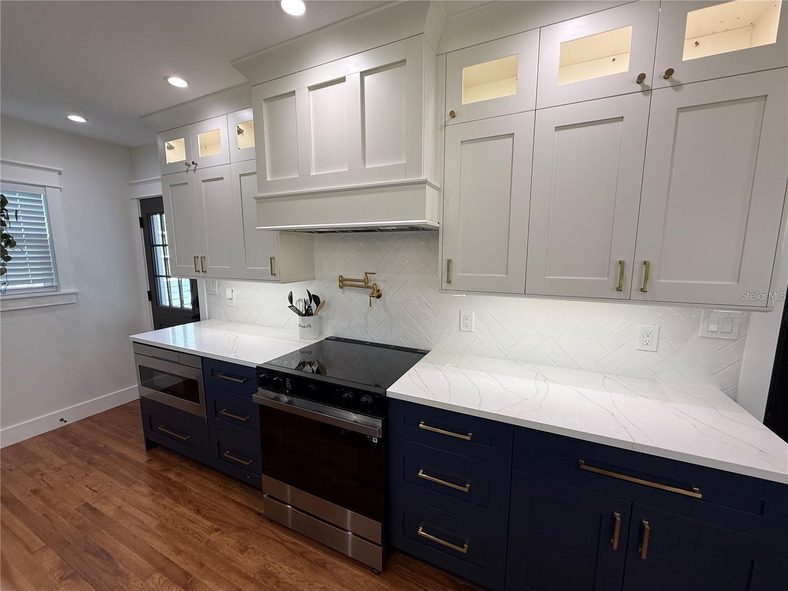 6007 N CENTRAL AVE, TAMPA, FL, 33604