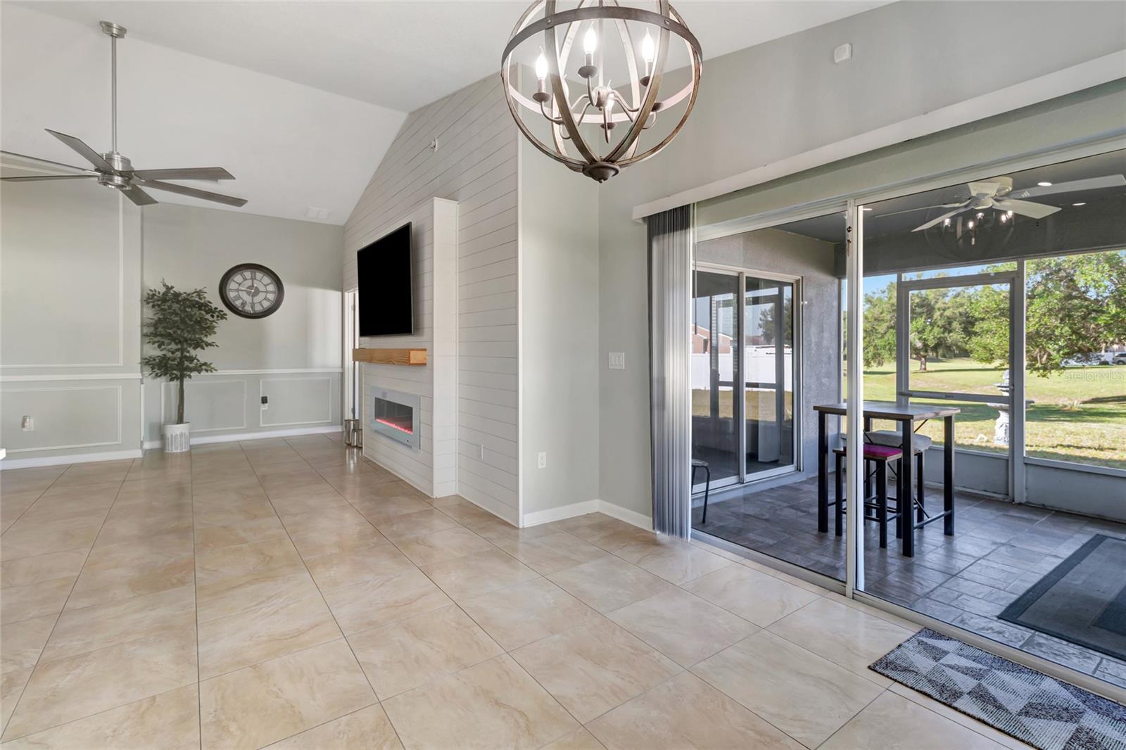 23905 NARROWLEAF CT, LEESBURG, FL, 34748