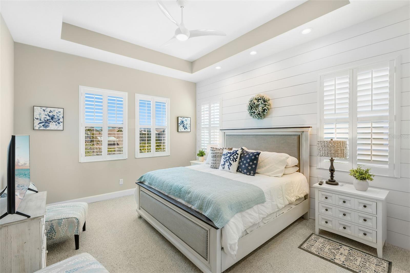 347 COMPASS POINT DR #201, BRADENTON, FL, 34209