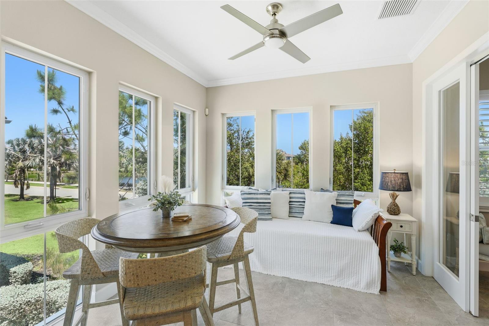 347 COMPASS POINT DR #201, BRADENTON, FL, 34209