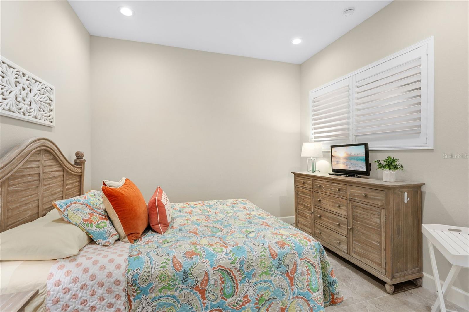 347 COMPASS POINT DR #201, BRADENTON, FL, 34209