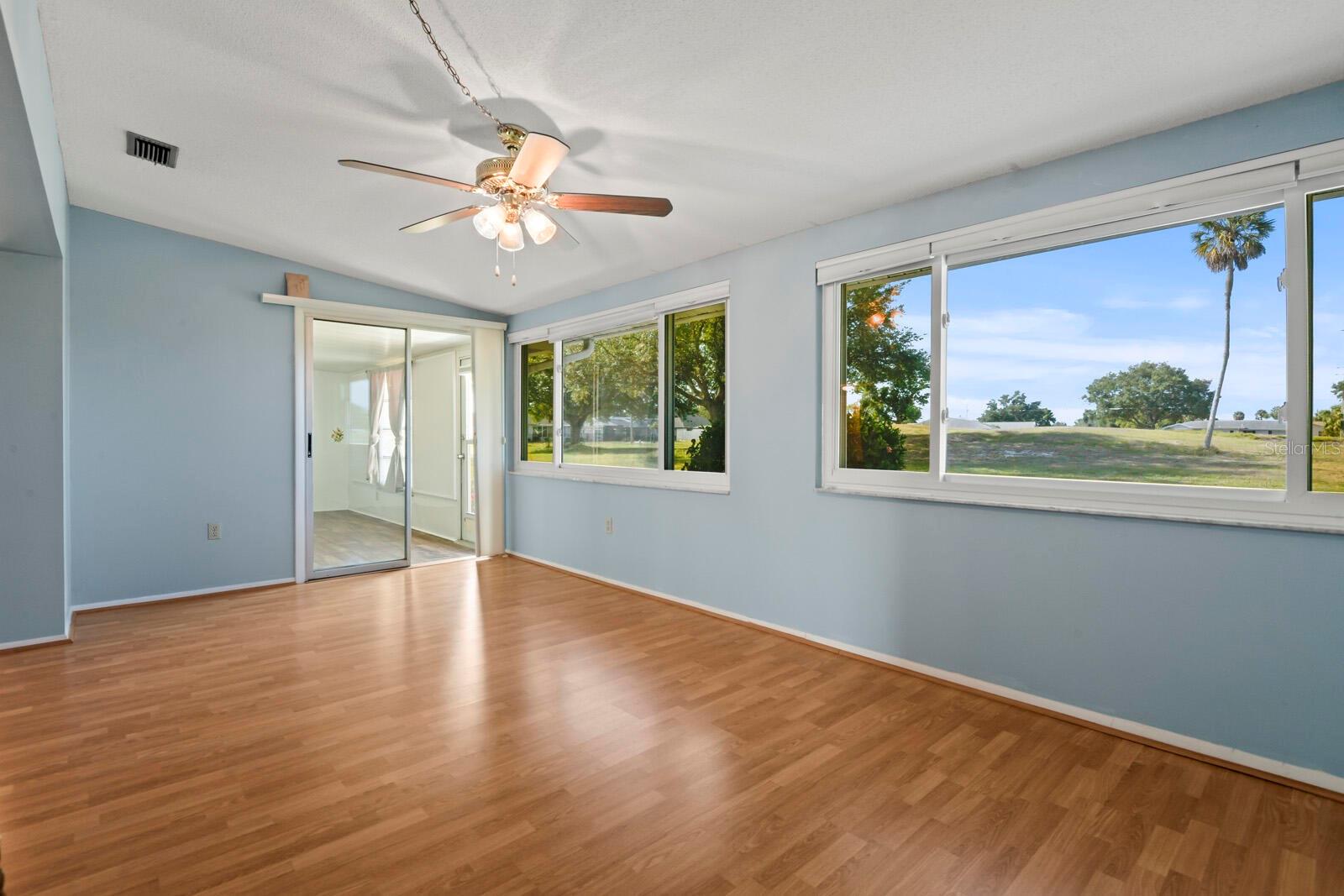 606 LA JOLLA AVE, SUN CITY CENTER, FL, 33573