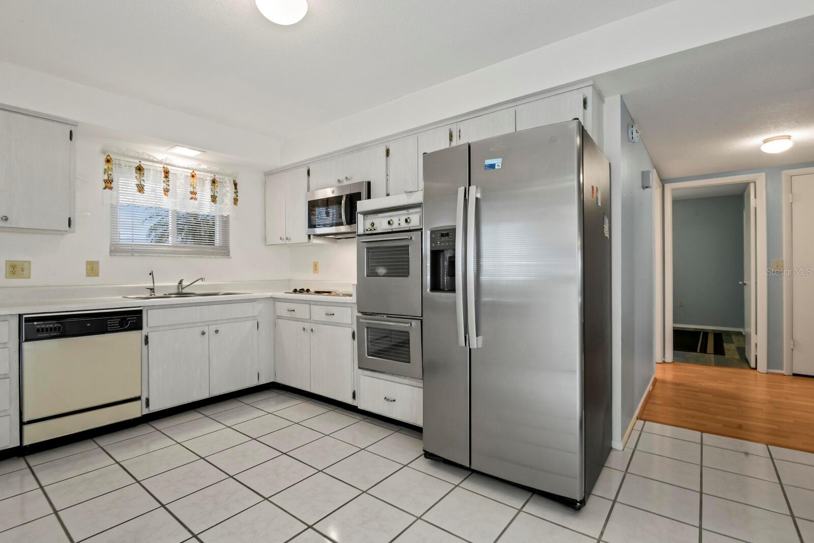 606 LA JOLLA AVE, SUN CITY CENTER, FL, 33573