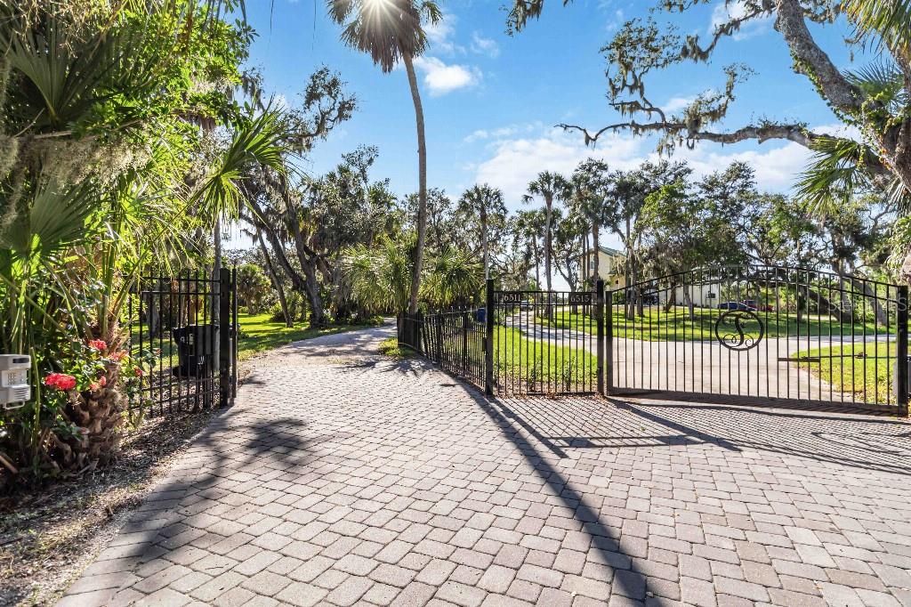 6511 BAYSHORE RD, PALMETTO, FL, 34221