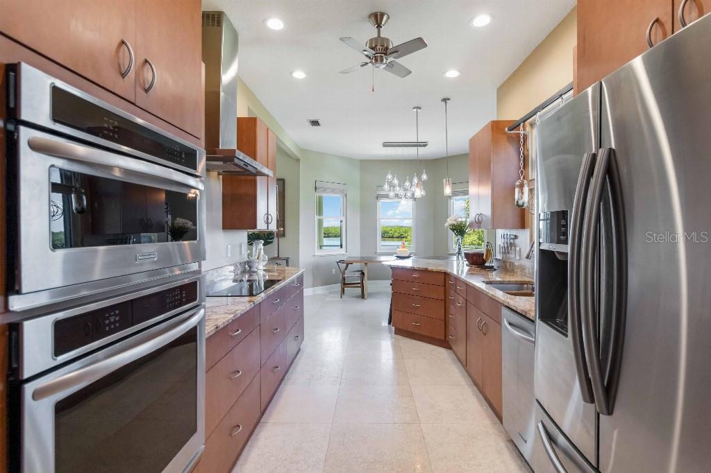 6511 BAYSHORE RD, PALMETTO, FL, 34221