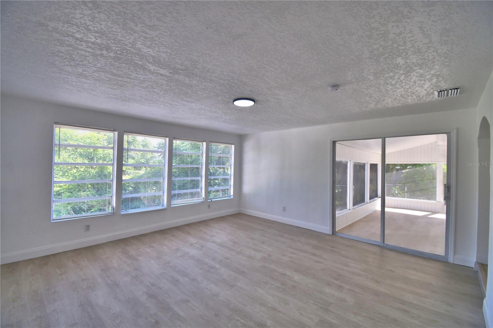 138 WHITTIER LN, WINTER HAVEN, FL, 33884