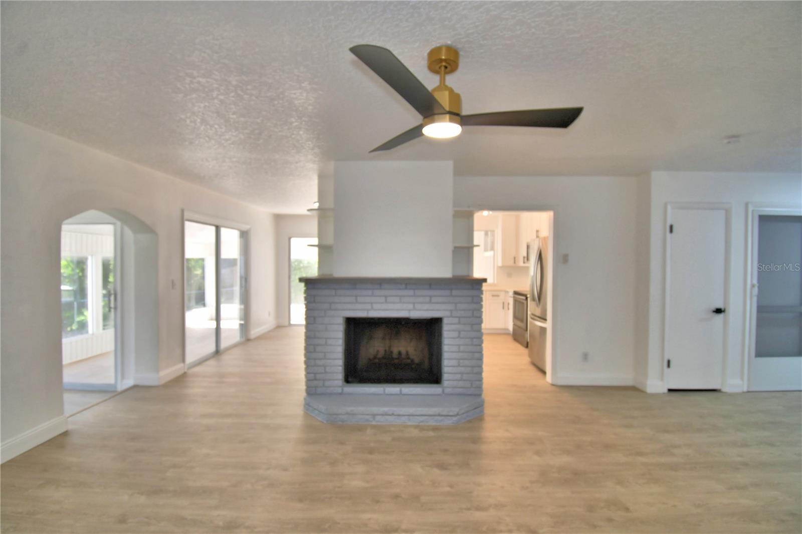 138 WHITTIER LN, WINTER HAVEN, FL, 33884