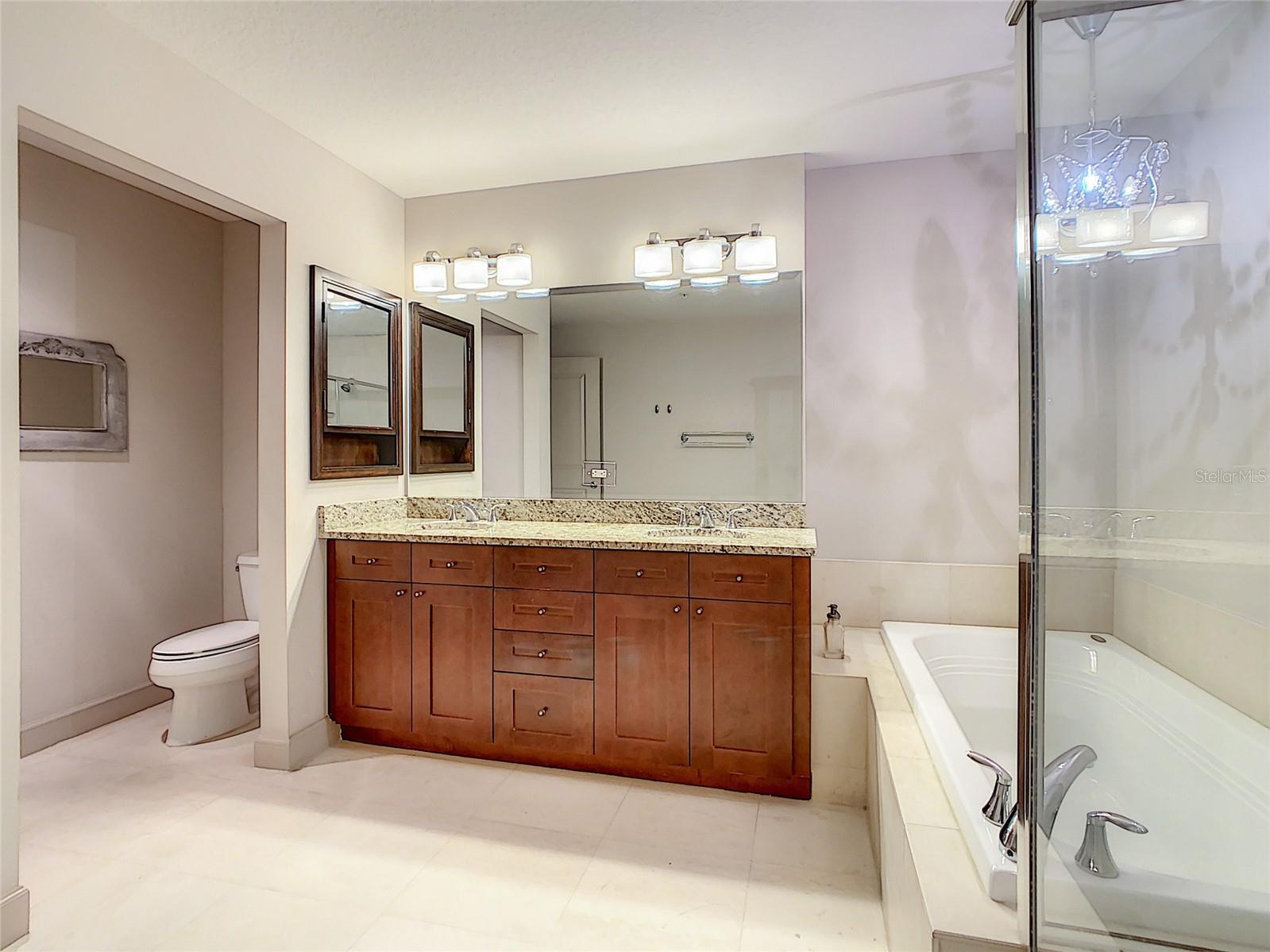 100 S EOLA DR #607, ORLANDO, FL, 32801
