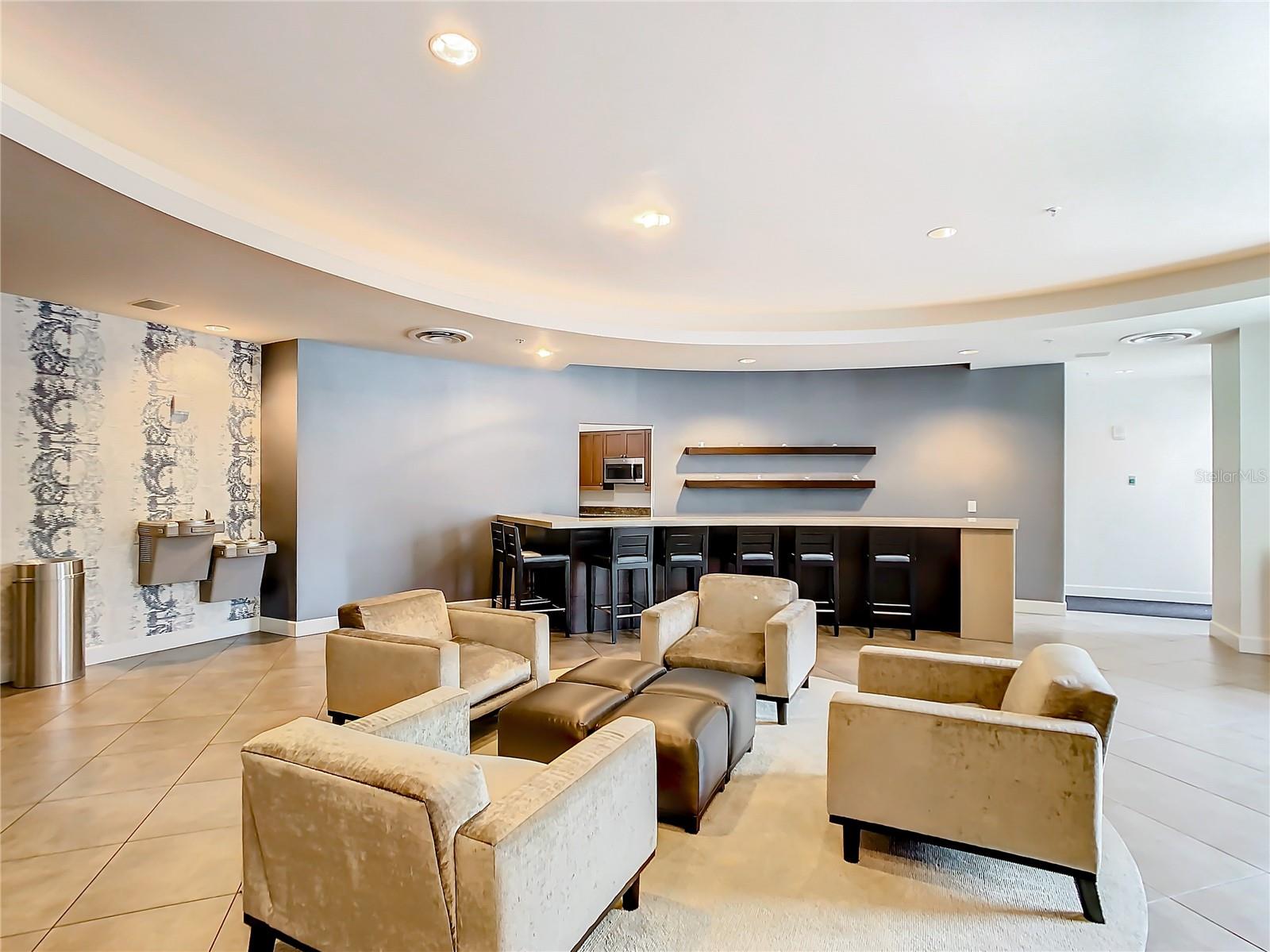 100 S EOLA DR #607, ORLANDO, FL, 32801