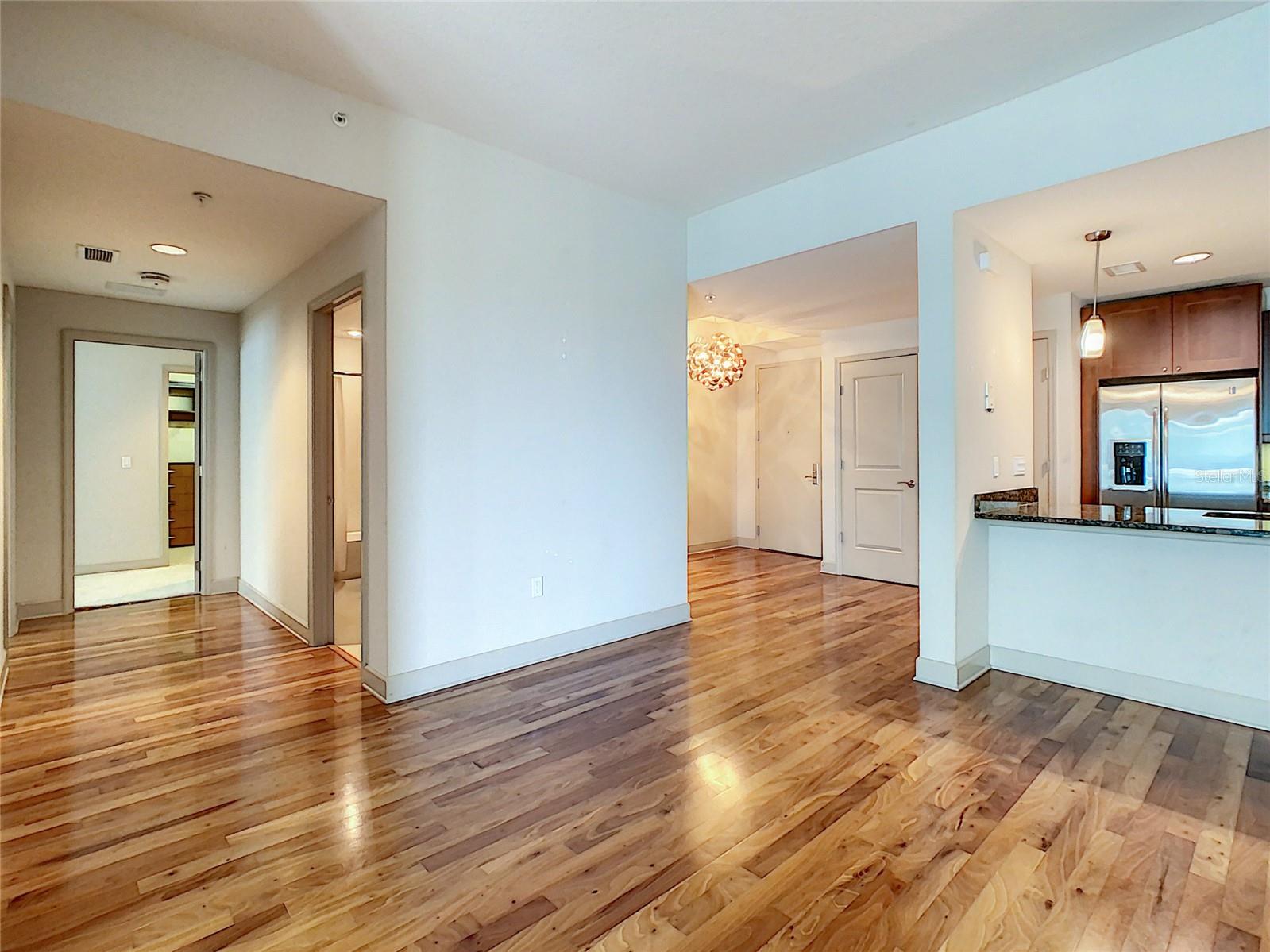 100 S EOLA DR #607, ORLANDO, FL, 32801