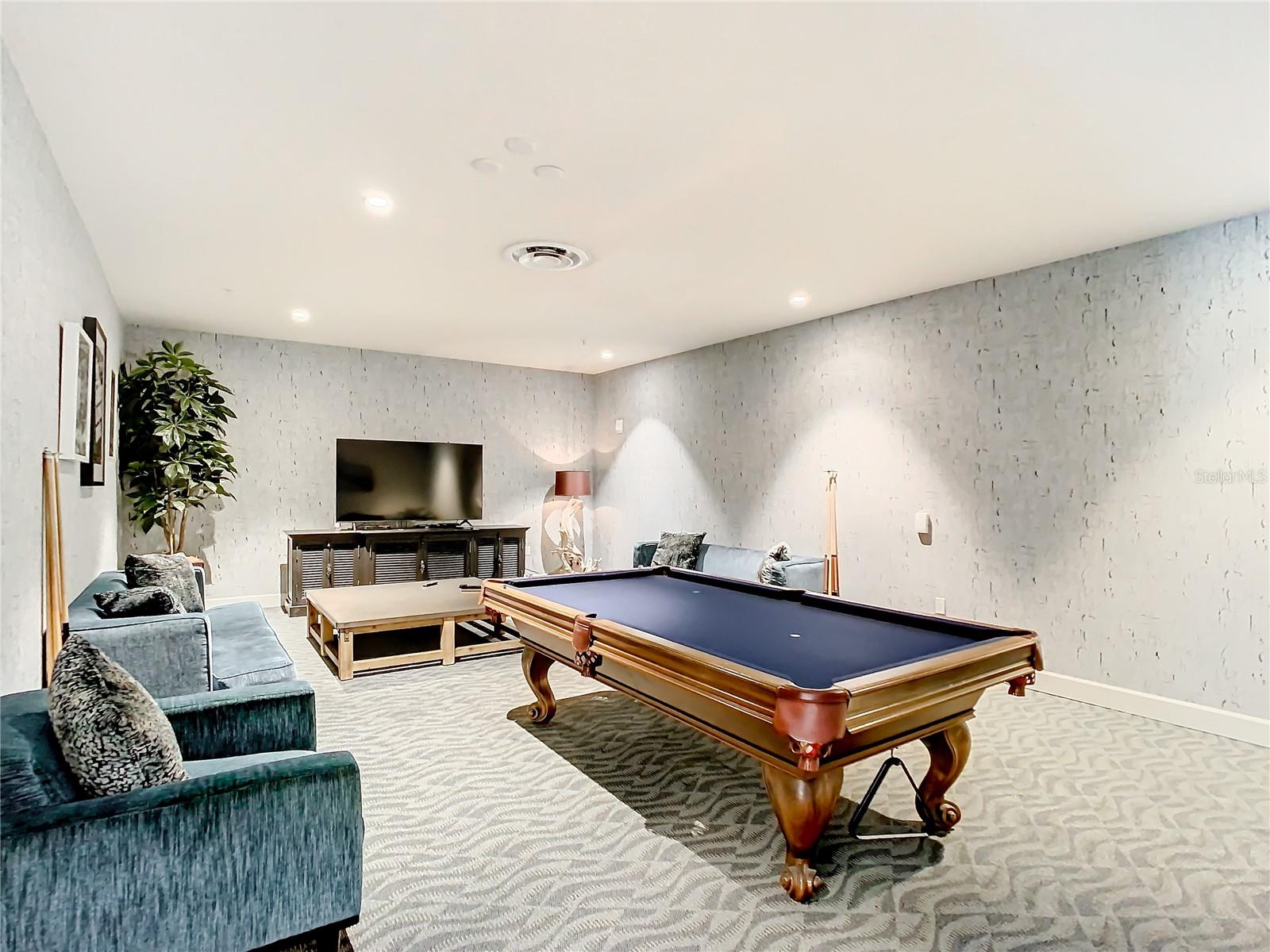 100 S EOLA DR #607, ORLANDO, FL, 32801