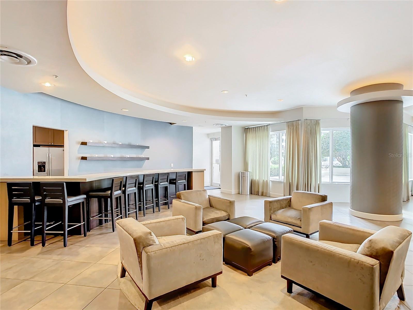 100 S EOLA DR #607, ORLANDO, FL, 32801