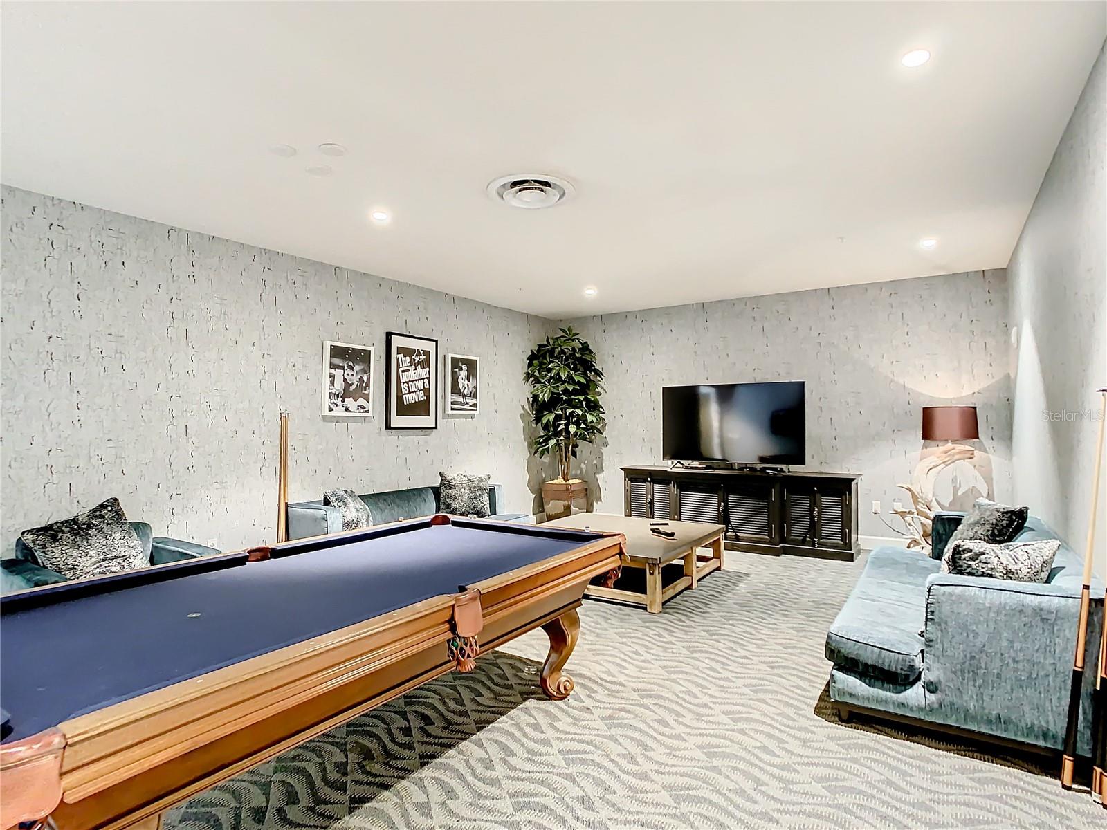 100 S EOLA DR #607, ORLANDO, FL, 32801