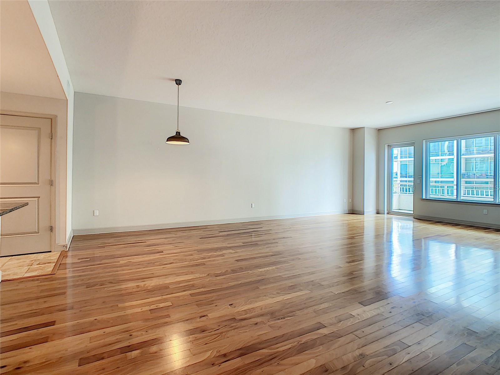 100 S EOLA DR #607, ORLANDO, FL, 32801